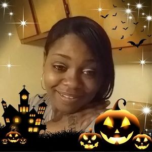 Meet your Posher, Helen